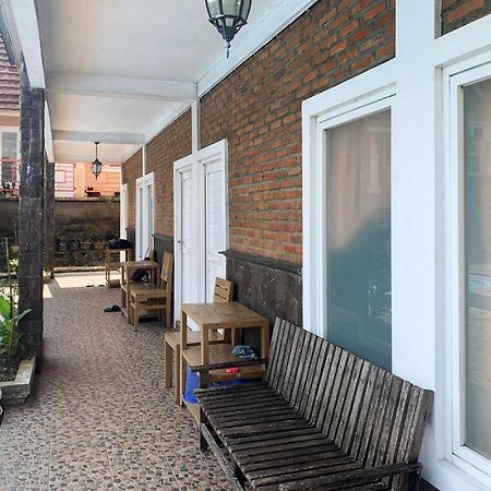 Urbanview Hotel Villa Q Gisting Bandjarnegeri Bagian luar foto