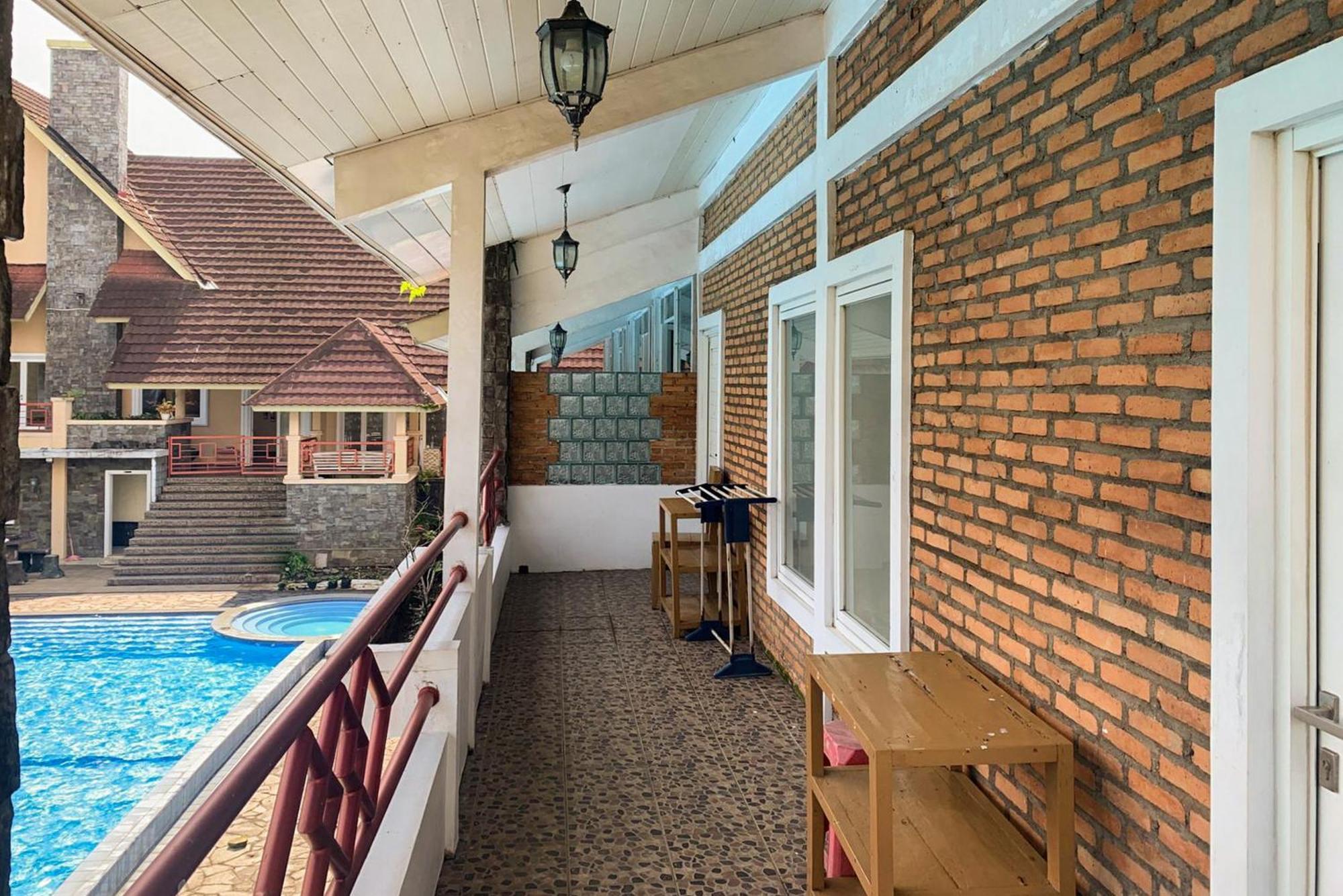 Urbanview Hotel Villa Q Gisting Bandjarnegeri Bagian luar foto